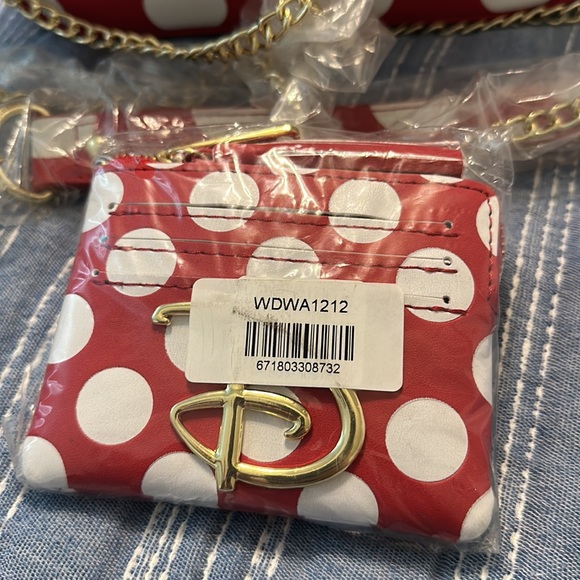 Disney! Loungefly Minnie Bag and Wallet! - Picture 3 of 4